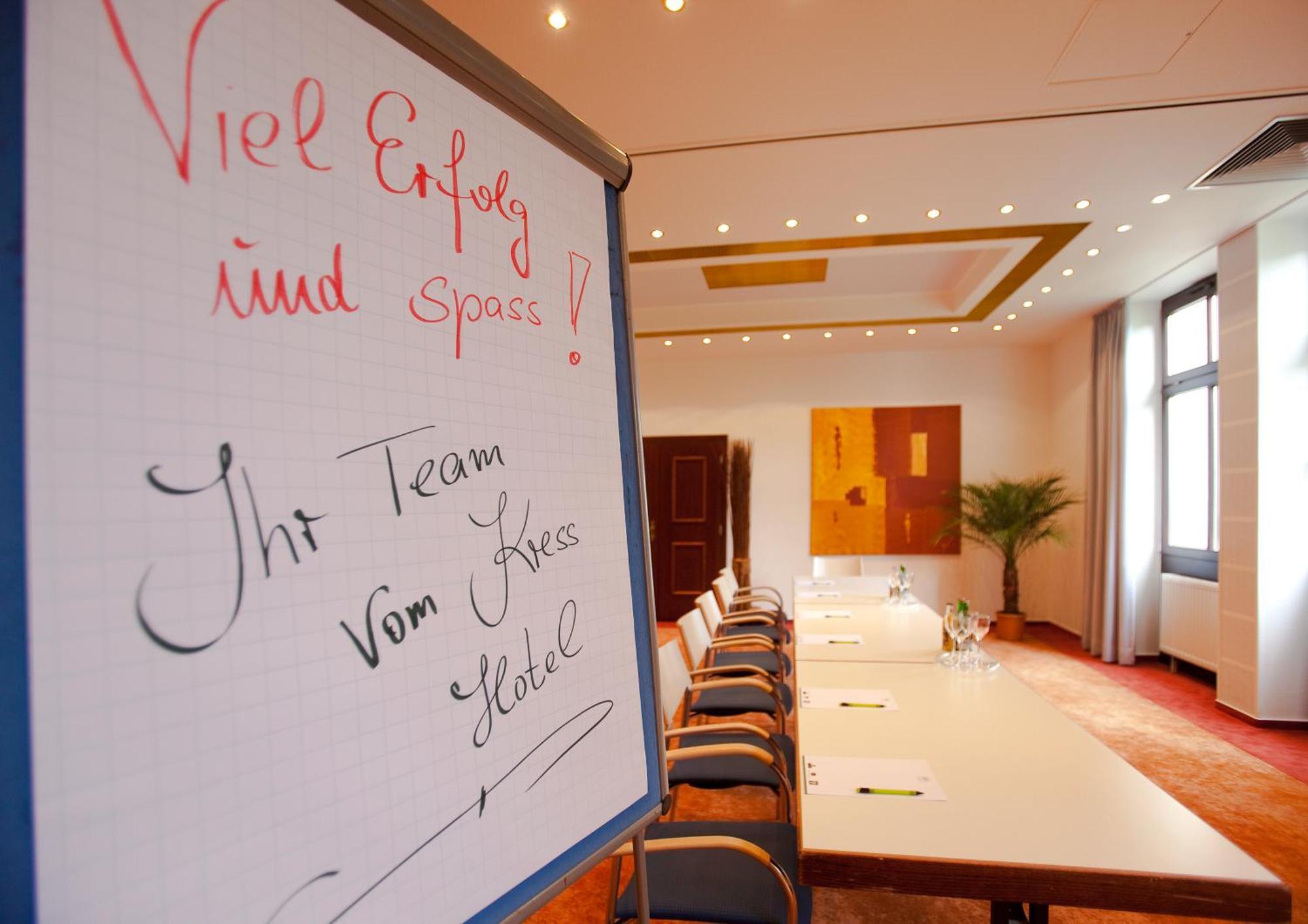 Kress Hotel บาด โซเดน-ซาลมึนสเตอร์ ภายนอก รูปภาพ